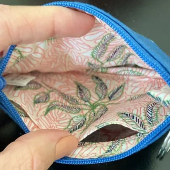 Vera Bradley NWT Rainforest Canopy Zip ID Case with Parrot Embroidery - Picture 3 of 6